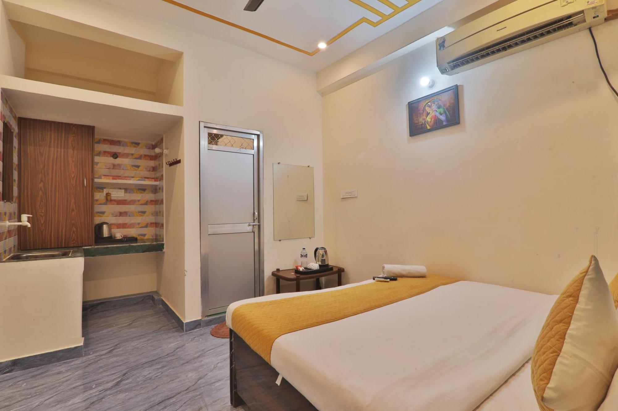 Hotel Ramayan Inn Free Pickup From Ayodhya Dham Junction Bagian luar foto